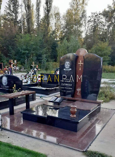 Подвійний пам'ятник PDV.878